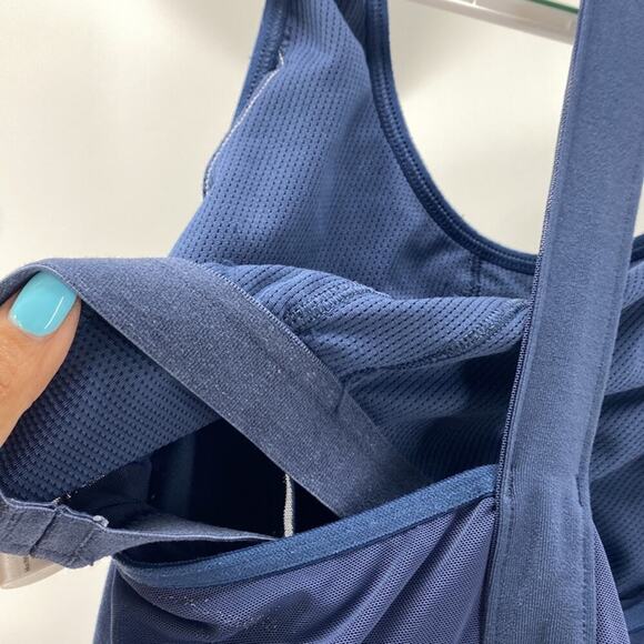 Athleta Stunner t strap athletic shelf bra tank Top exercise performance sz S - Picture 6 of 7